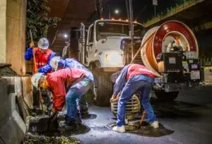best way to unclog main sewer line